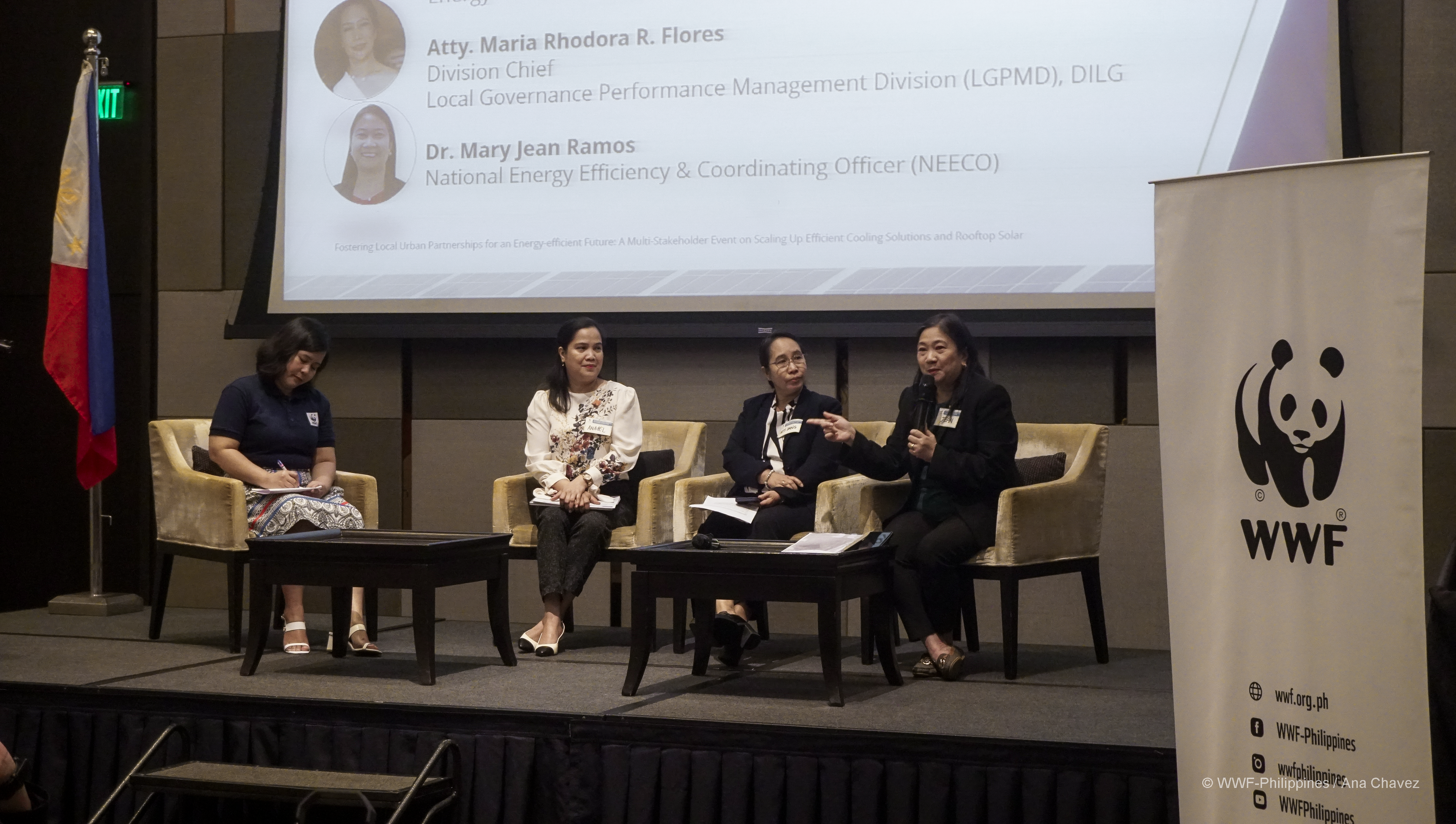 The panel discussion between representatives of DILG, DOE, and the National Energy Efficiency and Coordinating Officer during the Cool and Solar initiative Multi-Stakeholder Event at the New World Hotel Makati.